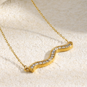 Colliers Pendentifs Pour Femmes En Acier Inoxydable, Étanches, Couleur Or, Avec Strass, Forme Ondulée Simple h5 Image3