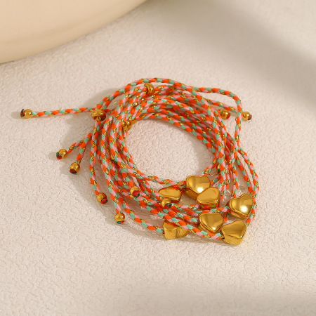 Bracelets tressés pour femmes en corde dorée avec motif cœur 2