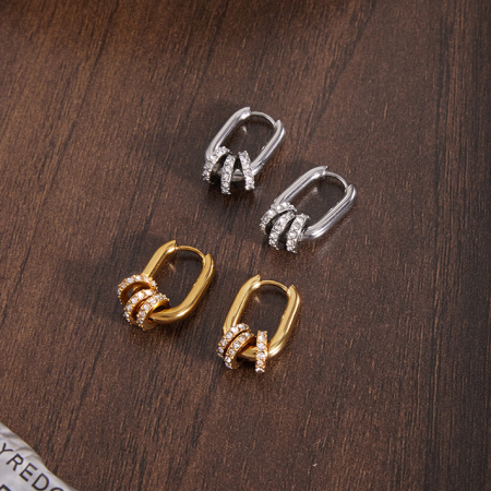 Boucles d'oreilles créoles simples en acier inoxydable, étanches, couleur or, ornées de strass.
