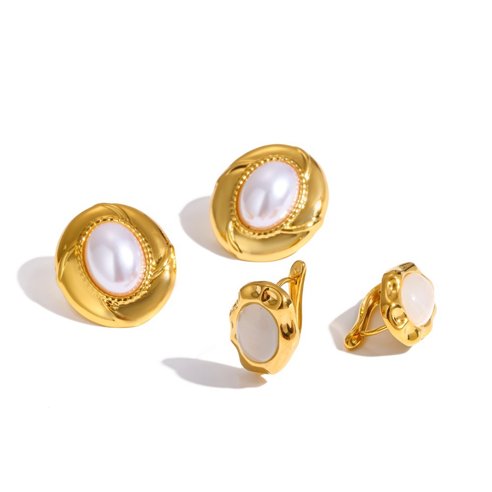 Boucles D'Oreilles Puces Rétro En Acier Inoxydable Étanche Couleur Or Avec Perles Artificielles Pour Femmes Image3