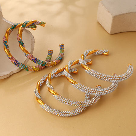 Bracelet jonc pour femme Simple Series Daily Circle en acier inoxydable, couleur or, orné de strass et de perles artificielles. 2