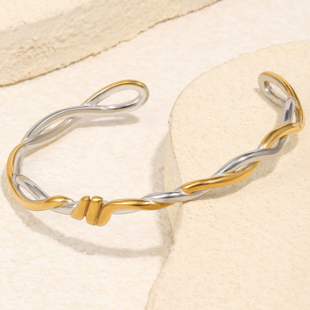 Bracelets manchettes pour femmes en acier inoxydable, étanches, à torsion simple et de couleurs assorties