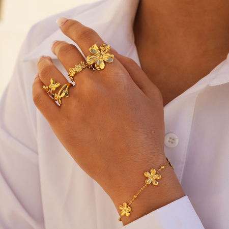 Bagues tendance Simple Series Daily Flower en acier inoxydable étanche couleur or