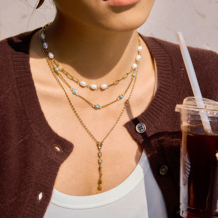 Colliers pendentifs pour femmes, luxueux et élégants, en acier inoxydable, étanches, couleur or, avec zircon, en forme de Y. 2