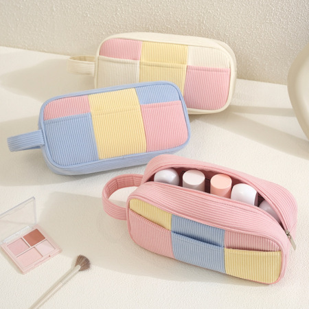 Trousses à maquillage pour femmes en velours côtelé à carreaux simples et multicolores 2