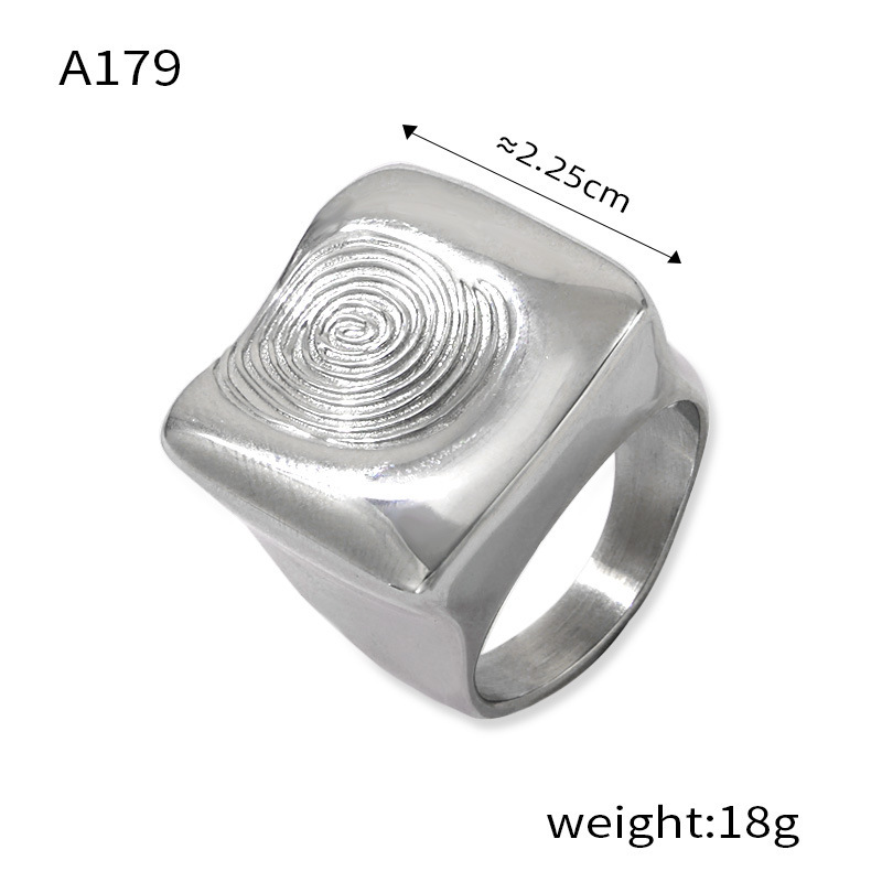 Bague Chevalière Rectangulaire Simple En Acier Inoxydable Étanche Couleur Or 