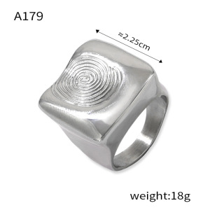 Bague Chevalière Rectangulaire Simple En Acier Inoxydable Étanche Couleur Or h5 