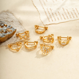 Boucles D'Oreilles Piercing Femme, Forme Papillon Cœur Simple, Couleur Cuivre Doré, Zircon. h5 Image4