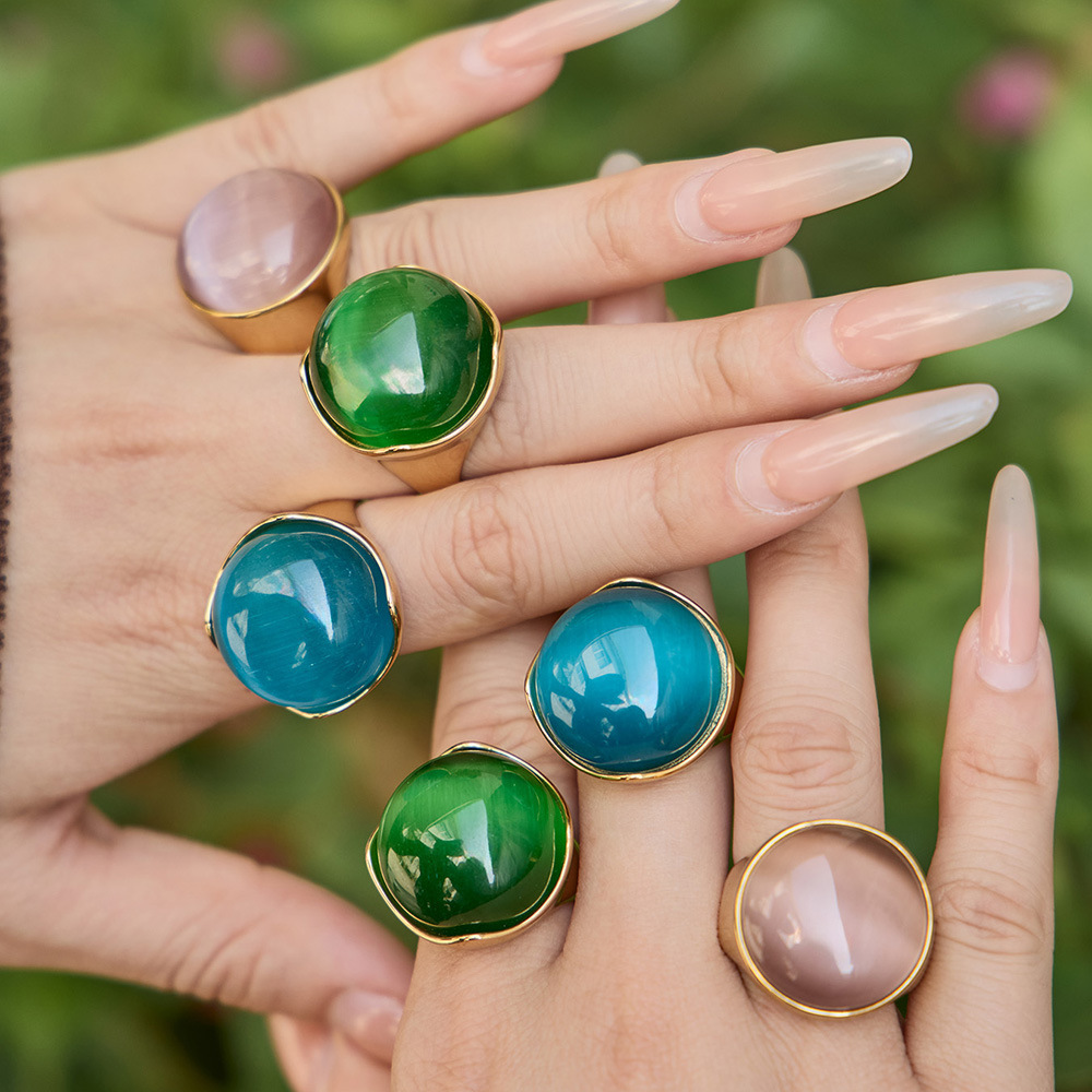 Bagues Pour Femmes En Acier Inoxydable Étanche Couleur Or Avec Pierres Artificielles Image3