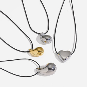 Collier Pendentif En Forme De Cœur Daily Droplet En Acier Inoxydable Étanche Couleur Or Pour Femme h5 Image4