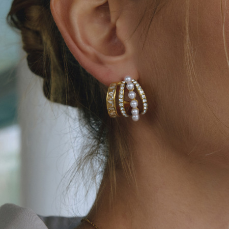 Boucles d'oreilles puces élégantes rondes pour femmes, en acier inoxydable, étanches, couleur or, avec zircon et perle. 2
