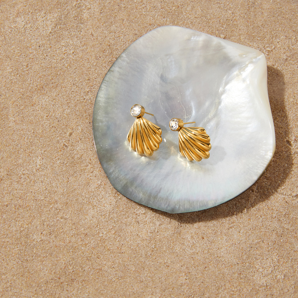 Boucles D'Oreilles Puces Pour Femmes En Acier Inoxydable, Imperméables, Couleur Or, Avec Zircon Et Motif Coquillage. Image4