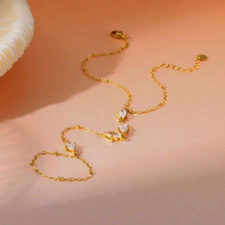 Chaîne de poignet pour femme Simple Series Daily Chain en acier inoxydable étanche couleur or et zircon. 2