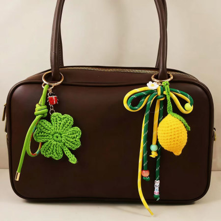 Breloques de sac pour femmes en corde tressée avec motif trèfle mignon et fruité, collection Simple