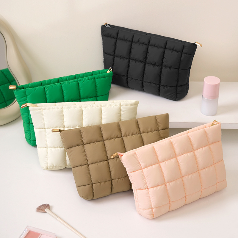 Trousses À Maquillage Pour Femmes En Tissu À Carreaux Simples Et Bouffantes Image2