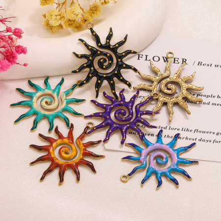 Pendentifs pour femmes en acier inoxydable couleur or, étanches, de la série classique à faire soi-même