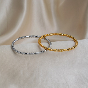 Bracelet Jonc Pour Femme Simple Series Daily Circle En Acier Inoxydable Étanche Couleur Or h5 Image3