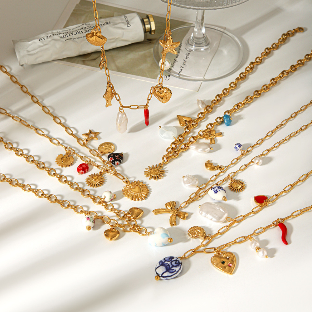 Colliers Pendentifs Pour Femmes En Acier Inoxydable Étanche, Couleur Or, Avec Nœud Papillon Et Cœur Image5