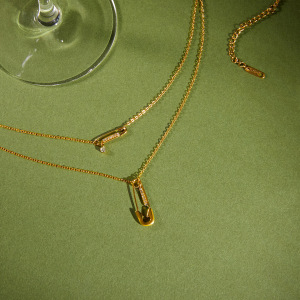 Colliers Superposés Pour Femmes, En Acier Inoxydable Imperméable, Couleur Or, Avec Strass, Forme Simple Épingle h5 Image4