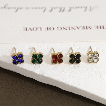 Boucles d'oreilles puces Clover en acier inoxydable doré et cristal pour femmes 2