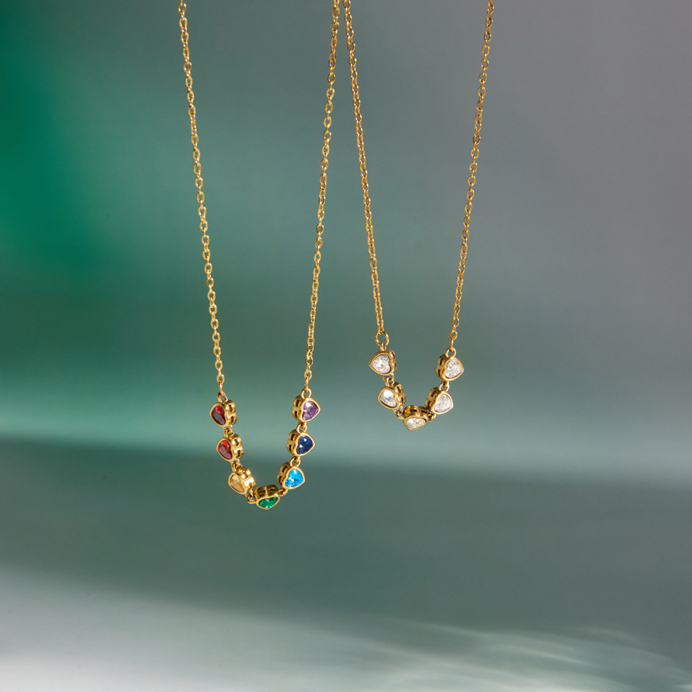 Colliers Pendentifs Pour Femmes En Acier Inoxydable, Couleur Or, Avec Zircon, En Forme De Cœur Rectangulaire Simple Image3