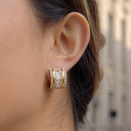 Boucles d'oreilles puces pour femmes, simples et rondes, en acier inoxydable, étanches, couleur or, avec zircon. 2