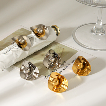 Boucles d'oreilles puces pour femmes en acier inoxydable, imperméables, couleur or, motif floral 2