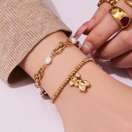 Bracelet à breloques pour femme, chaîne ours mignon, acier inoxydable couleur or 2