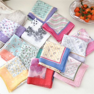 Écharpes D'Été Pour Femmes En Coton Multicolore À Fleurs Douces h5 Image4
