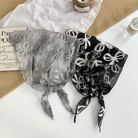 Écharpes d'été pour femmes en dentelle ajourée, unies, à motif floral romantique 2