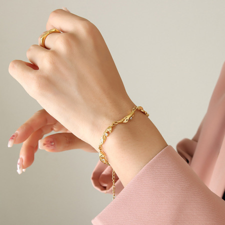 Bracelet chaîne femme rétro en acier inoxydable étanche couleur or avec zircon, forme irrégulière 2