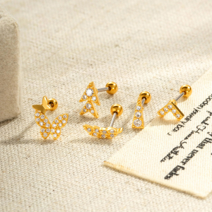 Boucles D'Oreilles Papillon Simples En Cuivre Doré Avec Zircon Pour Piercing Femme h5 Image4