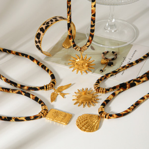 Colliers Pendentifs Pour Femmes En Acier Inoxydable Doré, Imprimé Léopard, Étanches h5 Image3