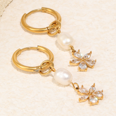 Boucles d'oreilles pendantes pour femme Sweet Flower en acier inoxydable étanche couleur or avec zircon