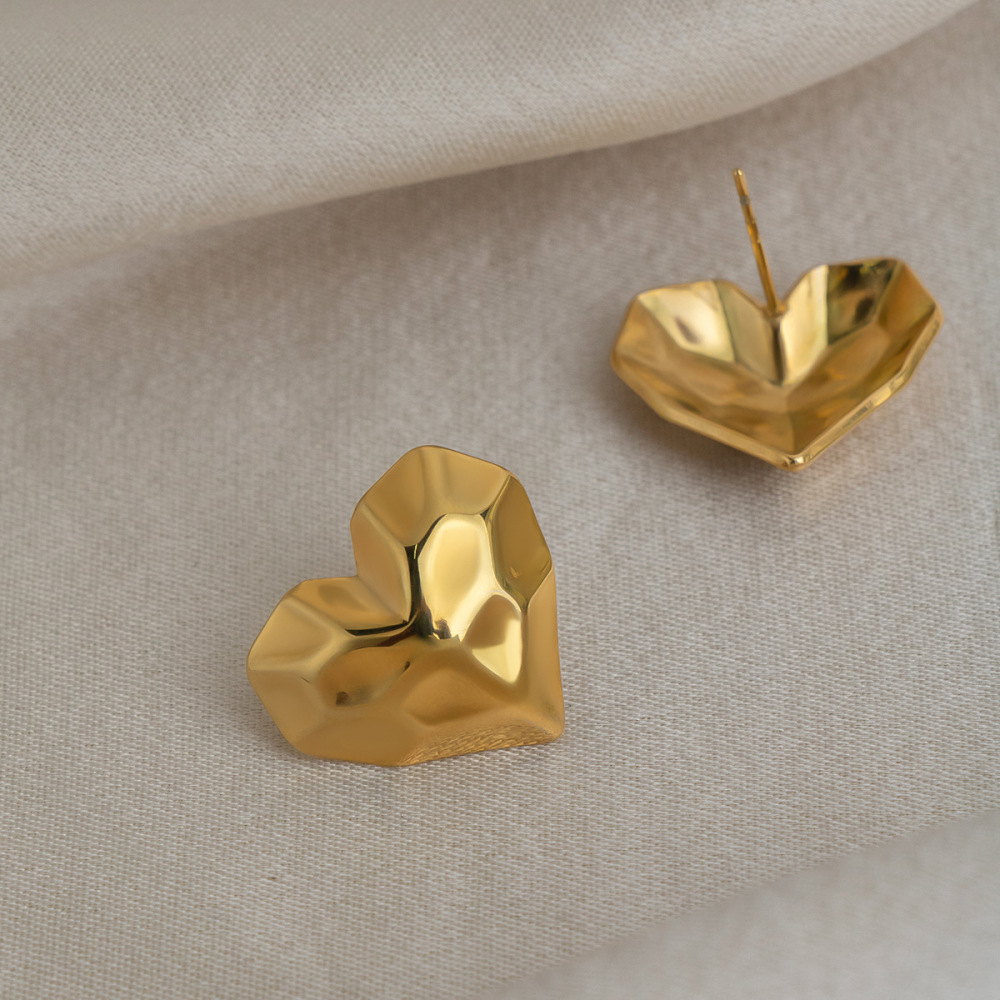 Boucles D'Oreilles Puces Pour Femmes, Motif Cœur Simple Et Quotidien, En Acier Inoxydable Étanche Couleur Or. Image3