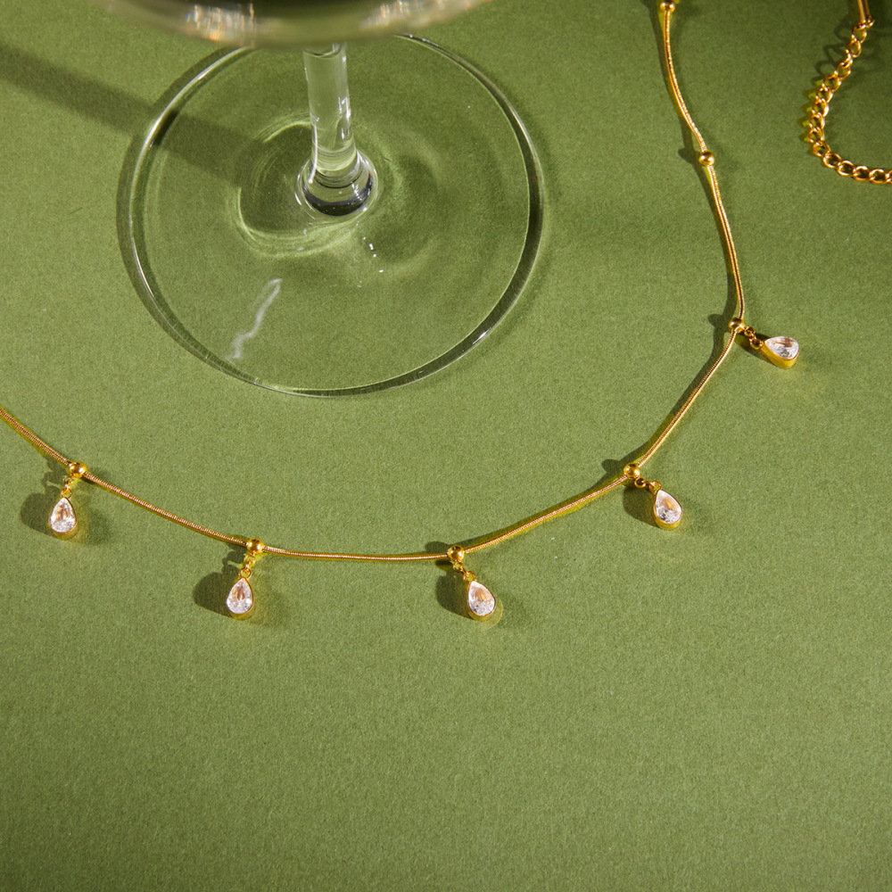 Colliers Pendentifs Pour Femmes En Acier Inoxydable Étanche, En Forme De Goutte Simple En Forme De Y Image4