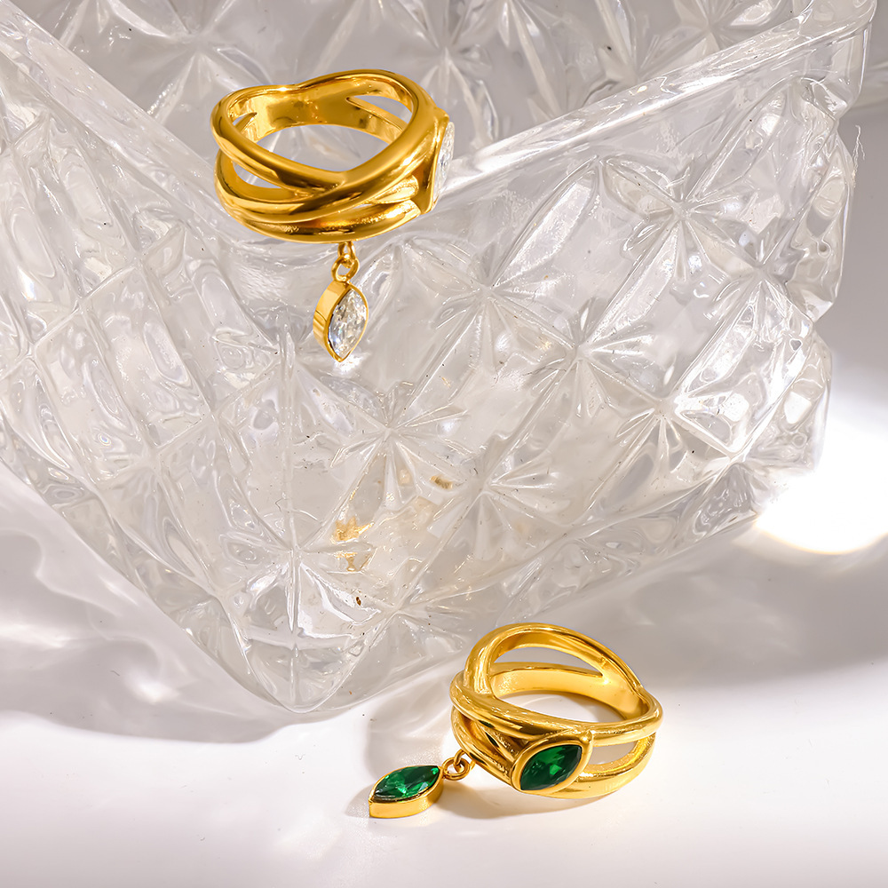 Bagues Luxueuses Rétro En Acier Inoxydable Étanche Couleur Or, Forme Irrégulière, Ornées De Zircon. Image3