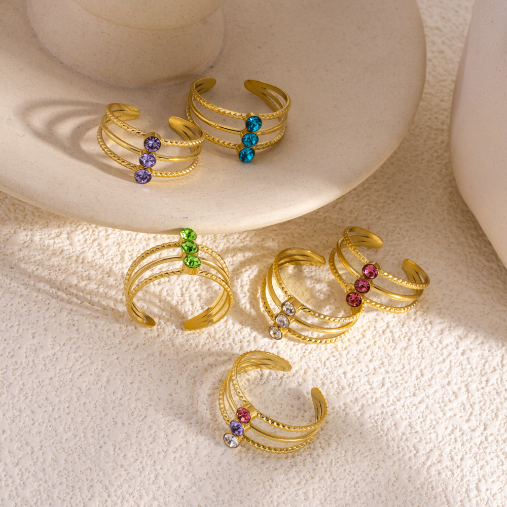 Bagues Pour Femmes Luxueuses Et Élégantes, De Forme Géométrique, En Acier Inoxydable Étanche, Couleur Or, Serties De Zircon. Image3