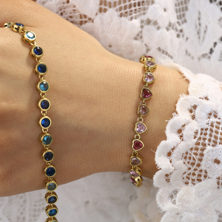 Bracelets de perles en acier inoxydable doré, imperméables et ornés de zircon, avec cœur luxueux 2
