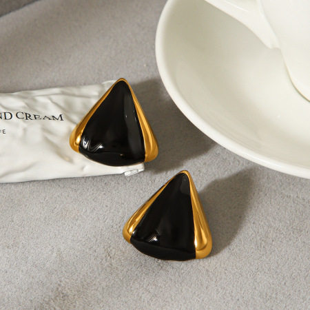 Boucles d'oreilles puces pour femmes, en acier inoxydable, forme triangulaire émaillée, couleur or, collection Simple Series 2
