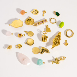 Pendentifs Pour Femmes, Style Océanique, En Acier Inoxydable, Couleur Or, À Faire Soi-Même, Motif Goutte D'Eau Et Soleil. Collection Simple Series. h5 Image3