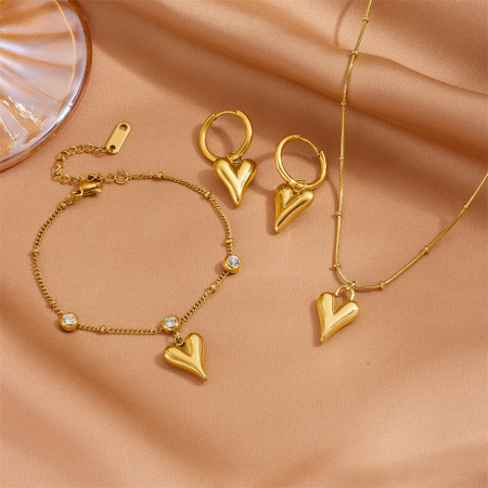 Ensembles de bijoux pour femmes Simple Series Elegant Heart en acier inoxydable étanche couleur or