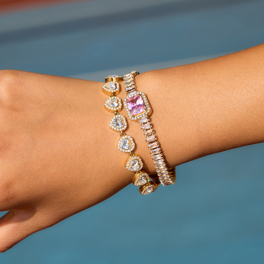 Bracelet De Perles Luxueux En Acier Inoxydable Doré, En Forme De Cœur Rectangulaire, Étanche, Avec Zircon. Image3