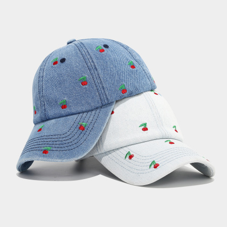 Casquette de baseball femme en denim brodé de cerises douces 2