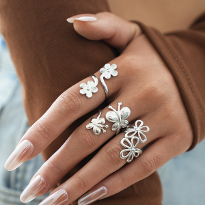 Bagues Tendance Daily Flower Butterfly En Acier Inoxydable Étanche Sans Placage h5 Image3