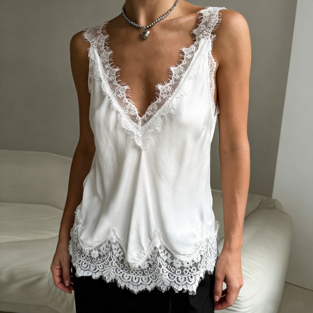 Gilets légers en dentelle