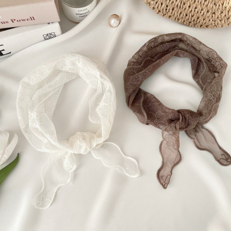 Écharpes d'été pour femmes en dentelle ajourée, couleur unie douce, collection romantique