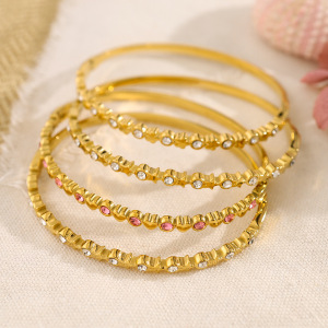 Bracelets Pour Femmes En Acier Inoxydable Doré Avec Cristaux En Forme De Cœur Et D'Étoile h5 Image2