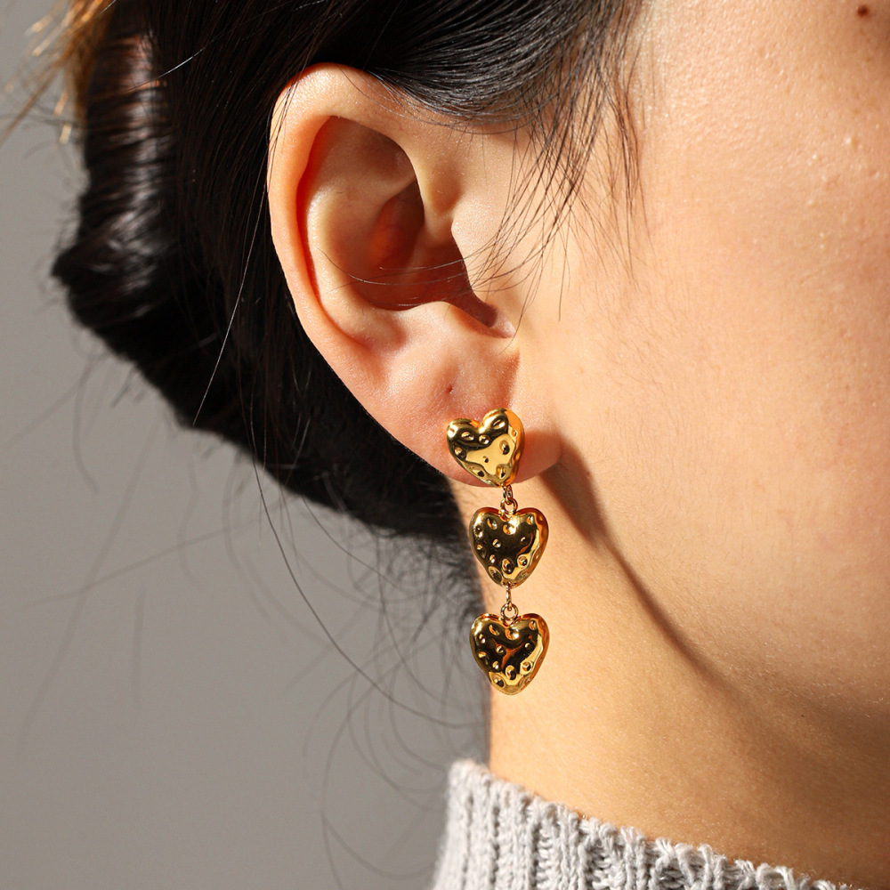 Boucles D'Oreilles Puces Pour Femmes En Acier Inoxydable, Couleur Or, En Forme De Cœur Image4