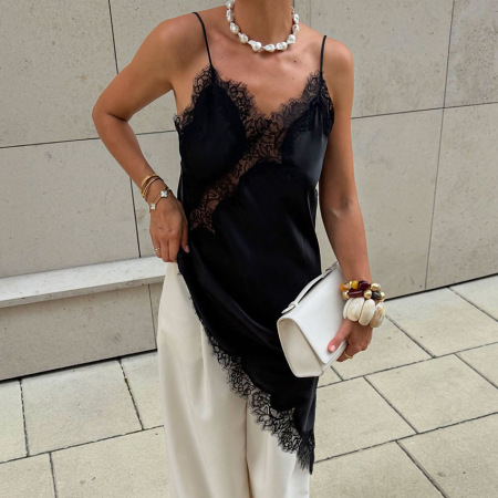 Robe élégante sans manches en dentelle